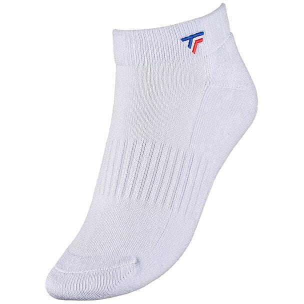 The Tecnifibre Low Cut Tennis Socks (3 Pack) in white feature a small blue and red Tecnifibre logo near the cuff. These socks are crafted with a cotton base, include ribbed detailing on the arch for enhanced ankle support, and have a seamless toe design, making them perfect for racket sports enthusiasts.